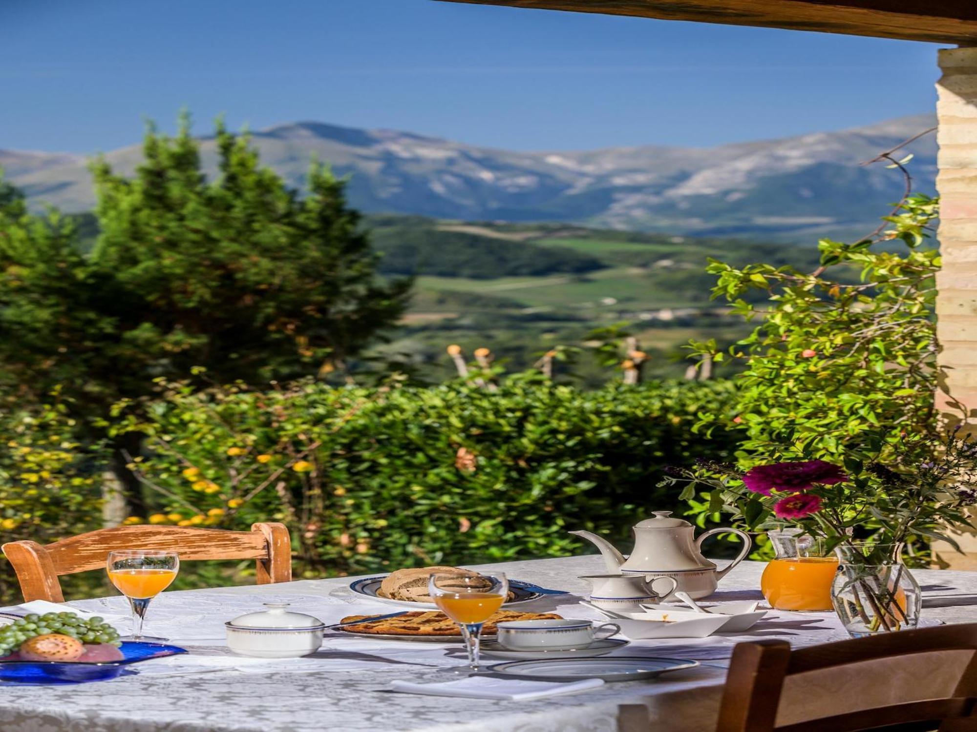 Gorgeous Apartment With Pool Near Sibillini Mountains Monte San Martino 外观 照片