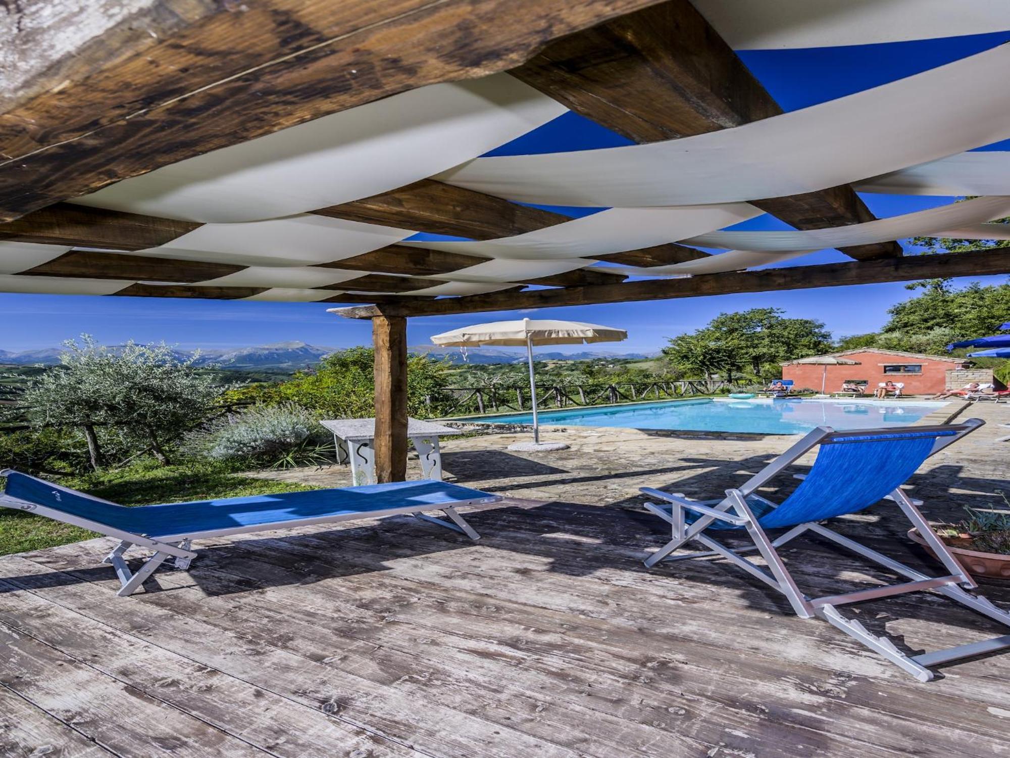 Gorgeous Apartment With Pool Near Sibillini Mountains Monte San Martino 外观 照片
